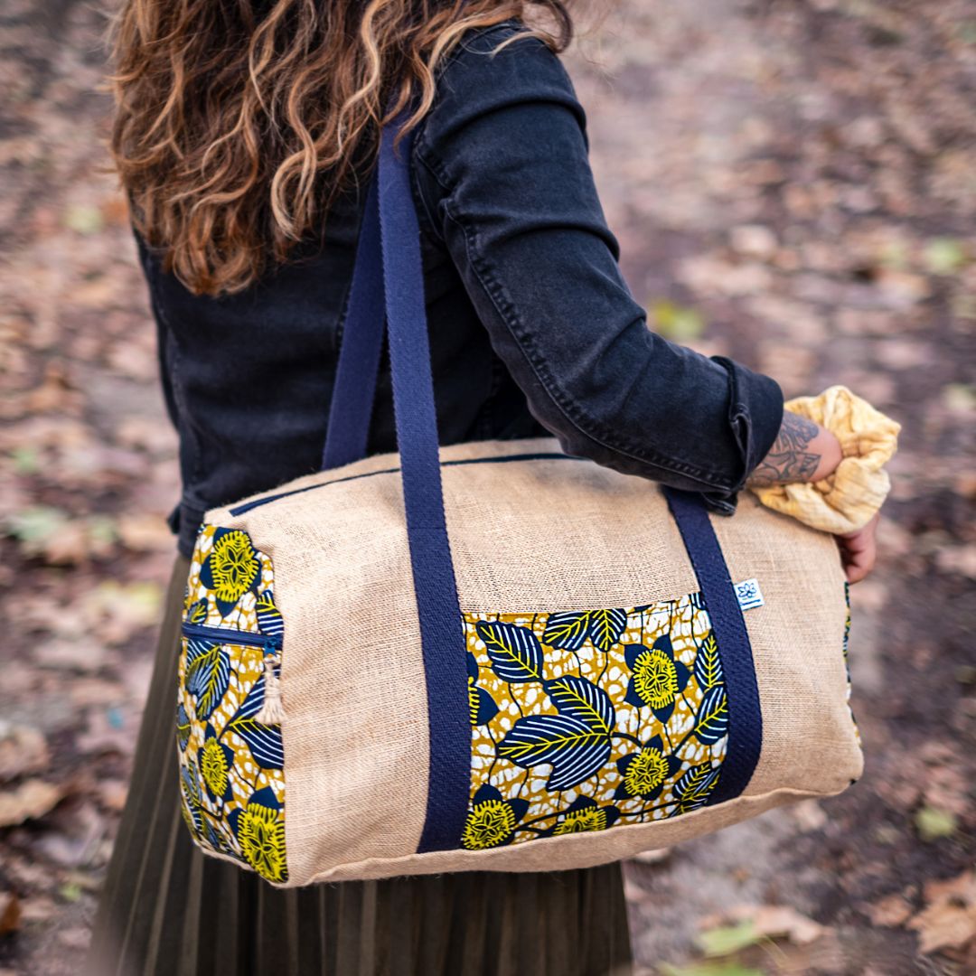 Sac motif feuilles de platane, inspiré par la nature et la sérénité.
