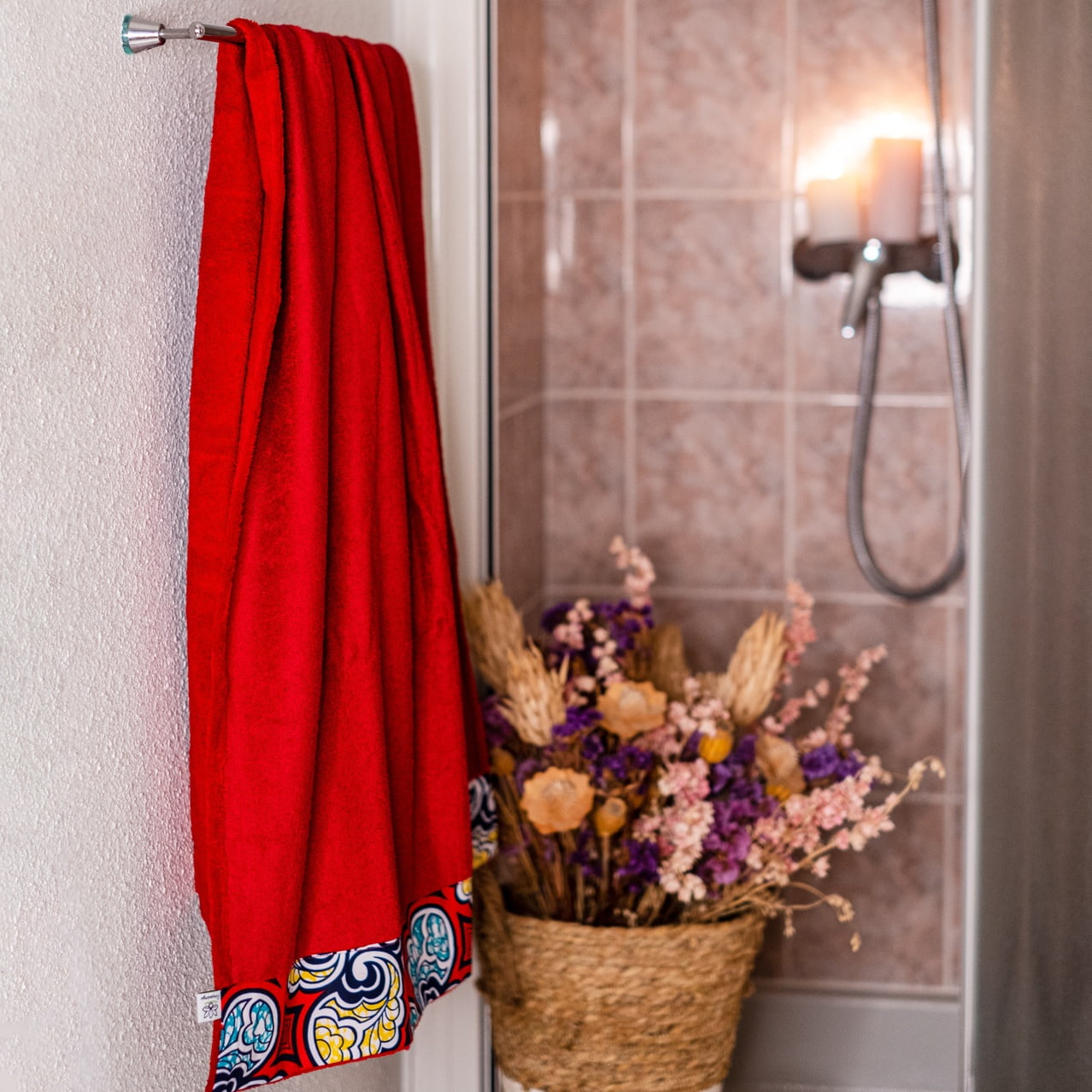 Drap de douche de la collection Wax de Poropango