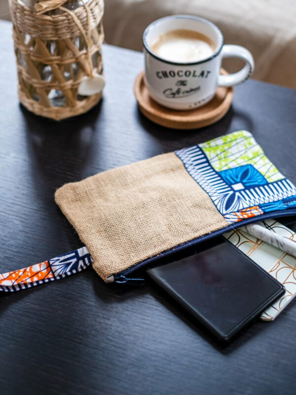 Trousse de voyage de la collection Ark de Poropango