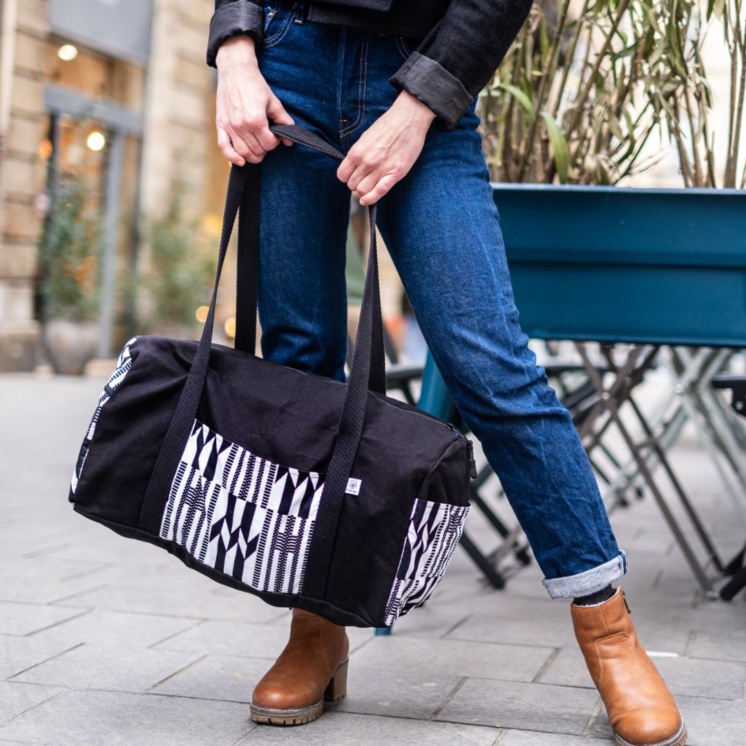 Sac weekend Poropango. Collection Kita noir et blanc. Femme.
