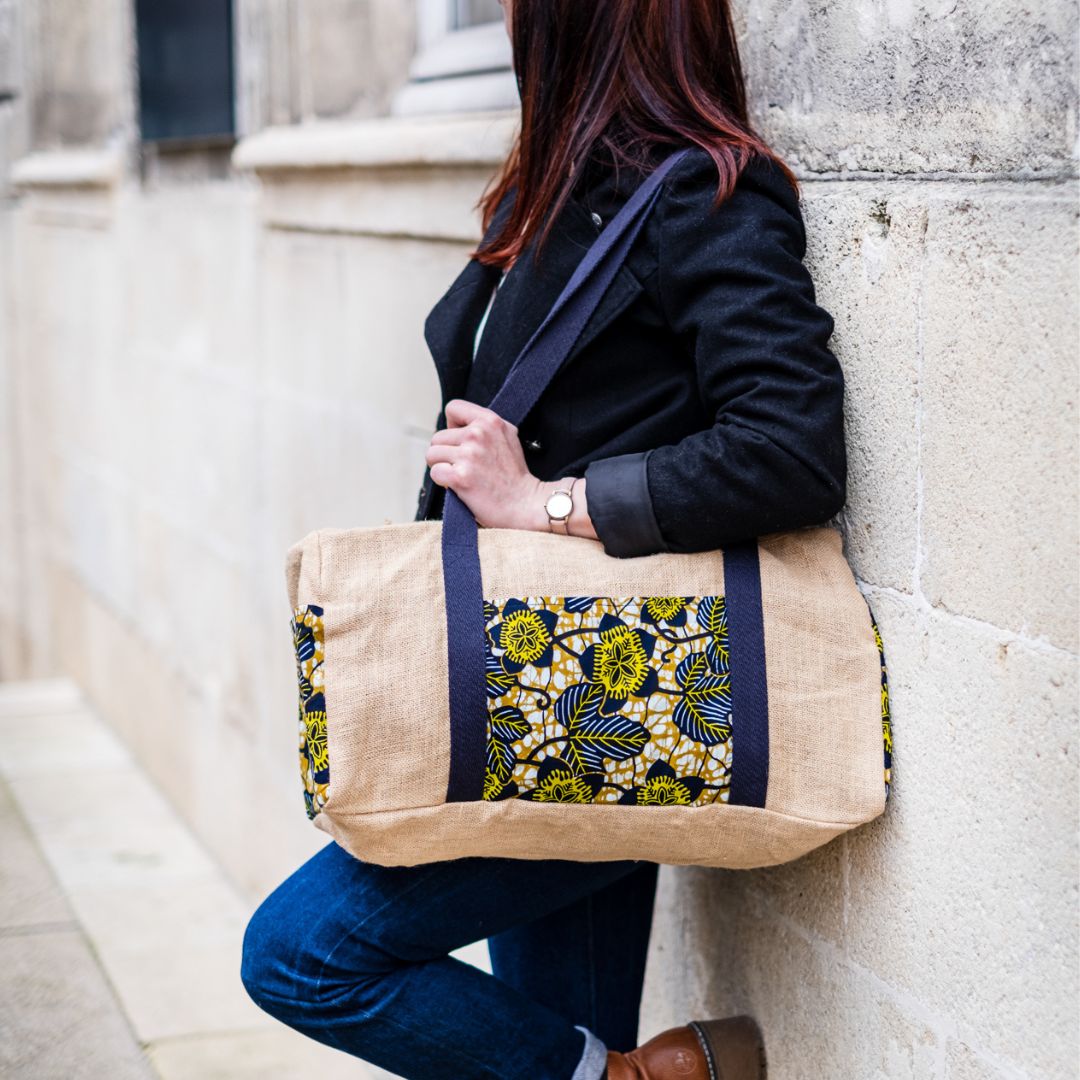 Sac motif feuilles de platane, inspiré par la nature et la sérénité.