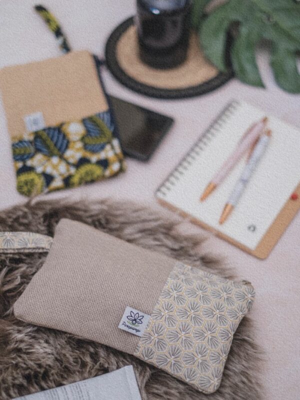 Pochette de voyage de la collection Kikko
